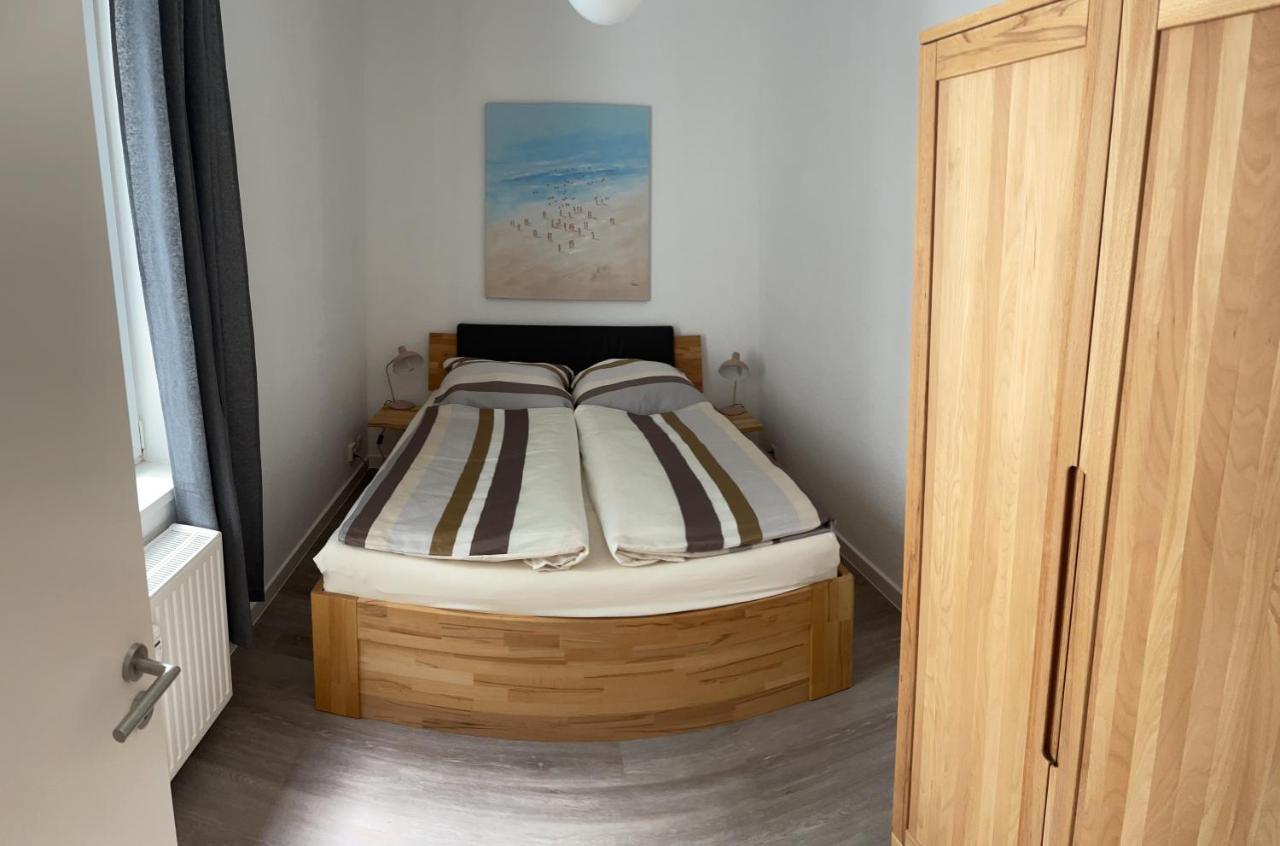 Ruhige Ferienwohnung Rostock Esterno foto